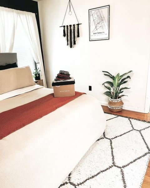 Neutral Bedroom bedroom with plants