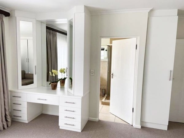 SOLUS Cabinetry Designs built-in bedroom vanity