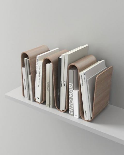 Plywood Bookends creative book storage