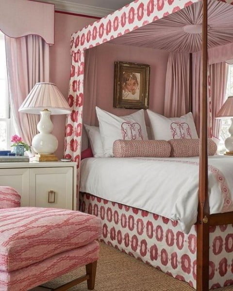 In the Pink! bedroom with canopy bed