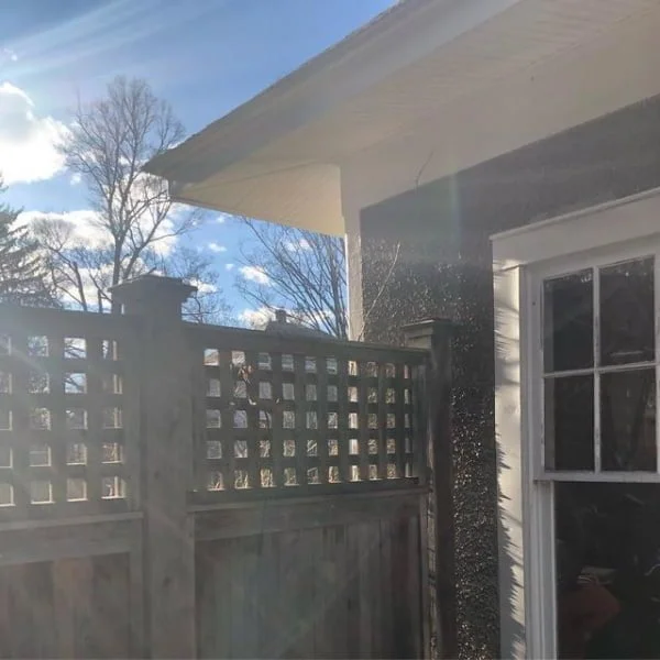 Lattice Fence Privacy fence with lattice top