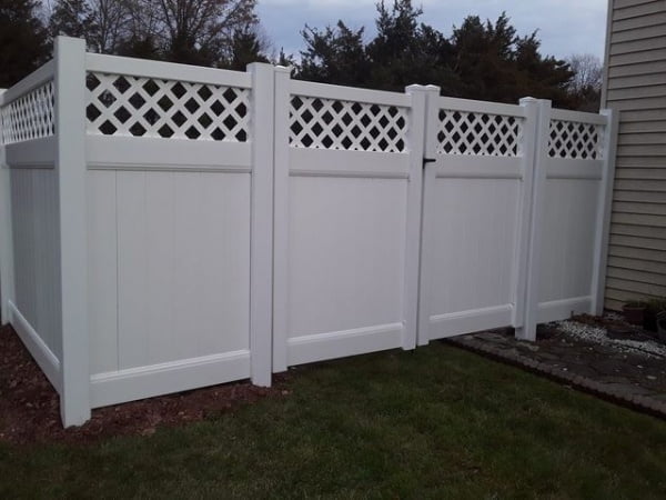 Lattice Fence Design fence with lattice top