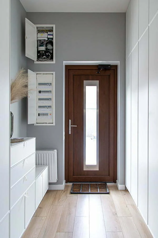 Hinged Single-panel Door indoor