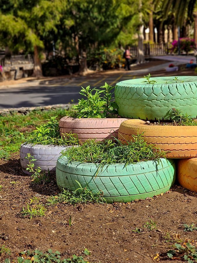 recycled Tires landscape garden