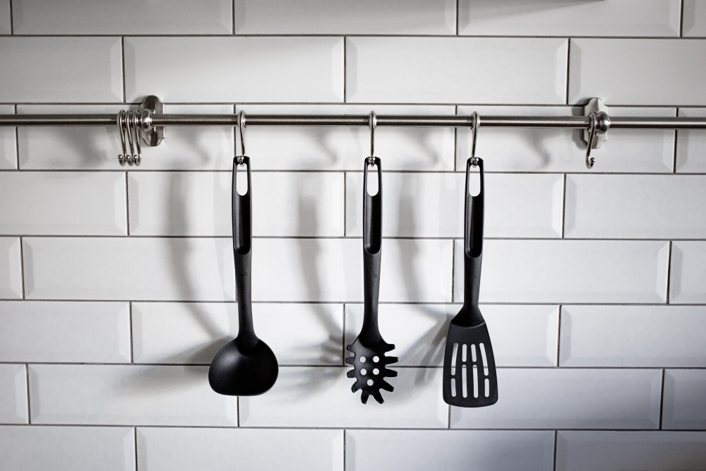 tension rods for kitchen