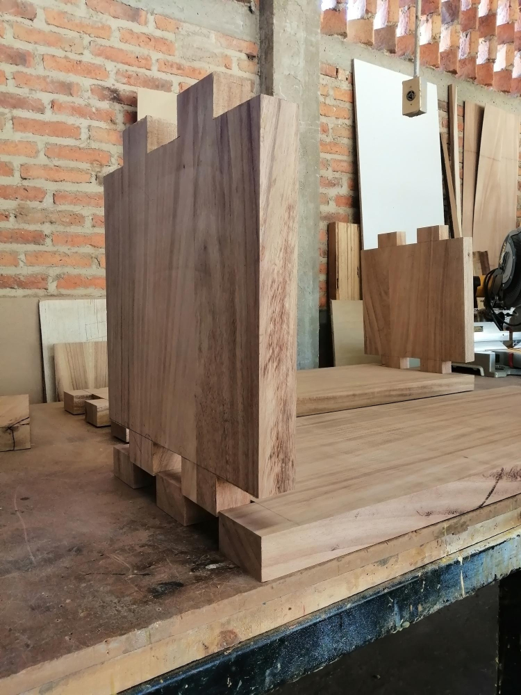 Cabinet Dovetail Joint