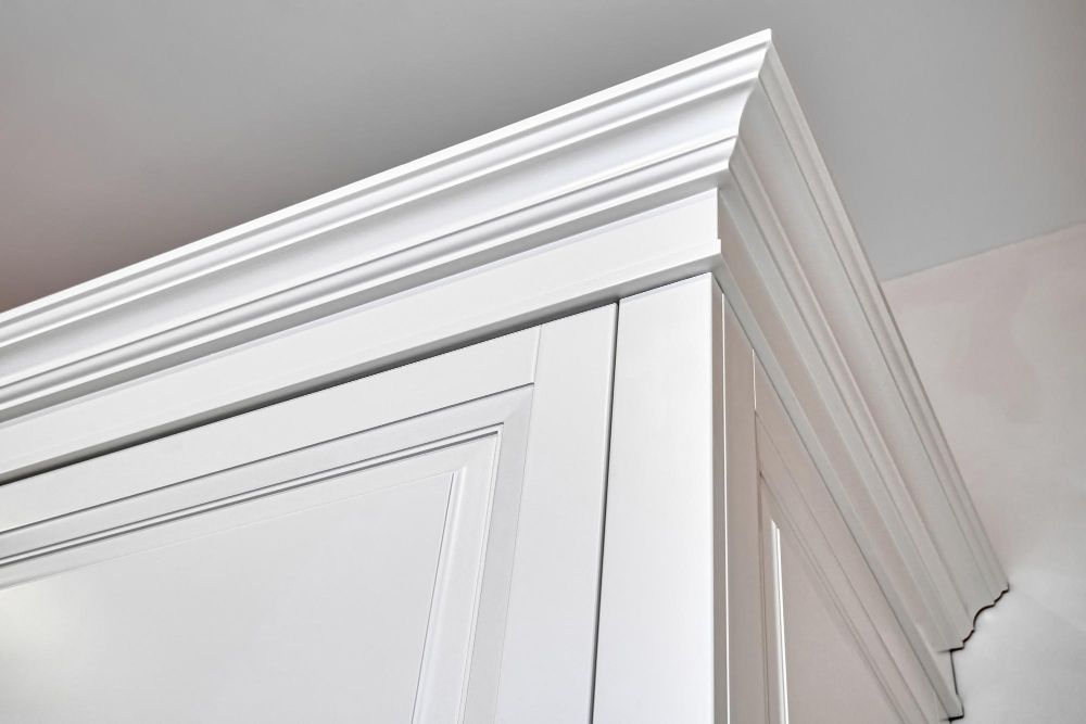cabinet crown molding