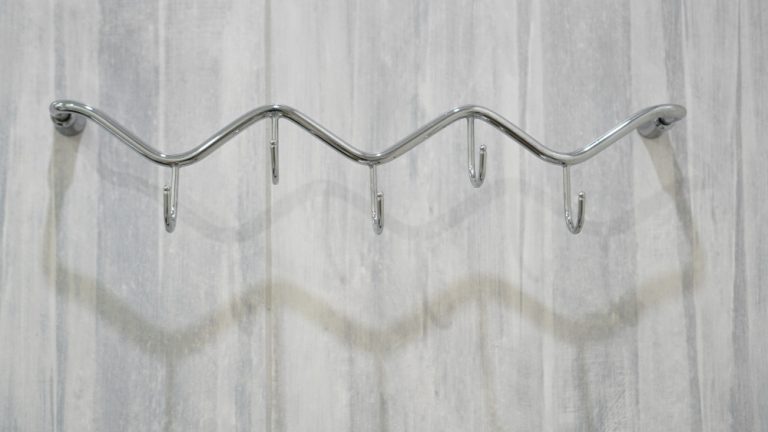 Best 20 Push Pin Alternatives: Secure & Damage-Free Options for Every Need