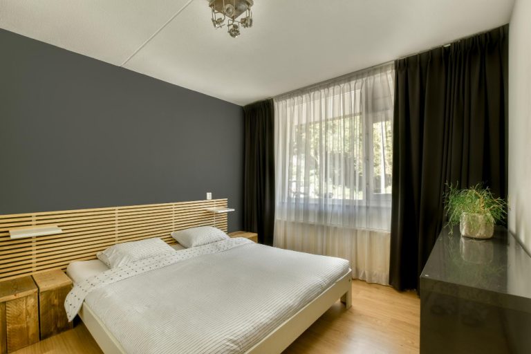 20 Window Darkening Ideas Privacy and Sleep Enhanced by Innovative