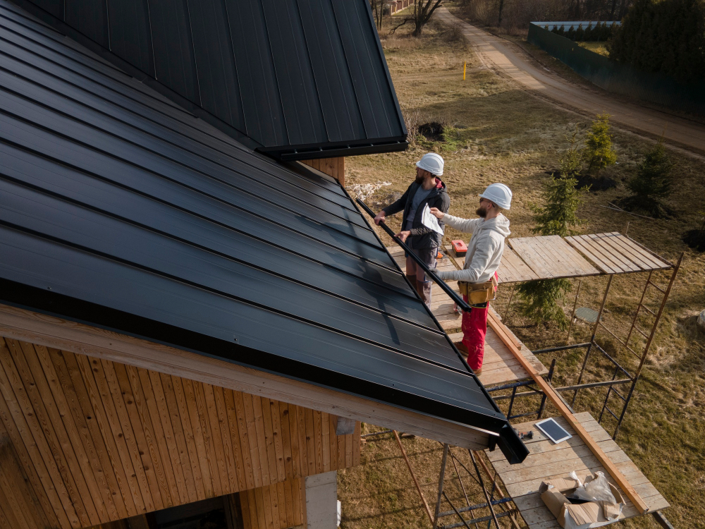 Seamless Gutters Metal Roofs Installation