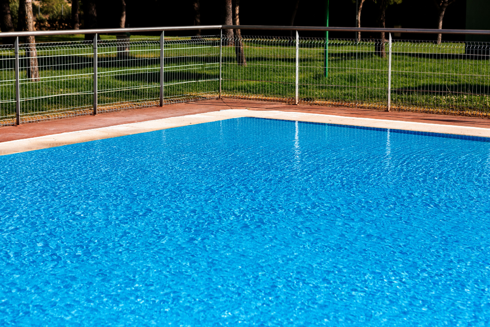 Traditional Pool Fencing 1