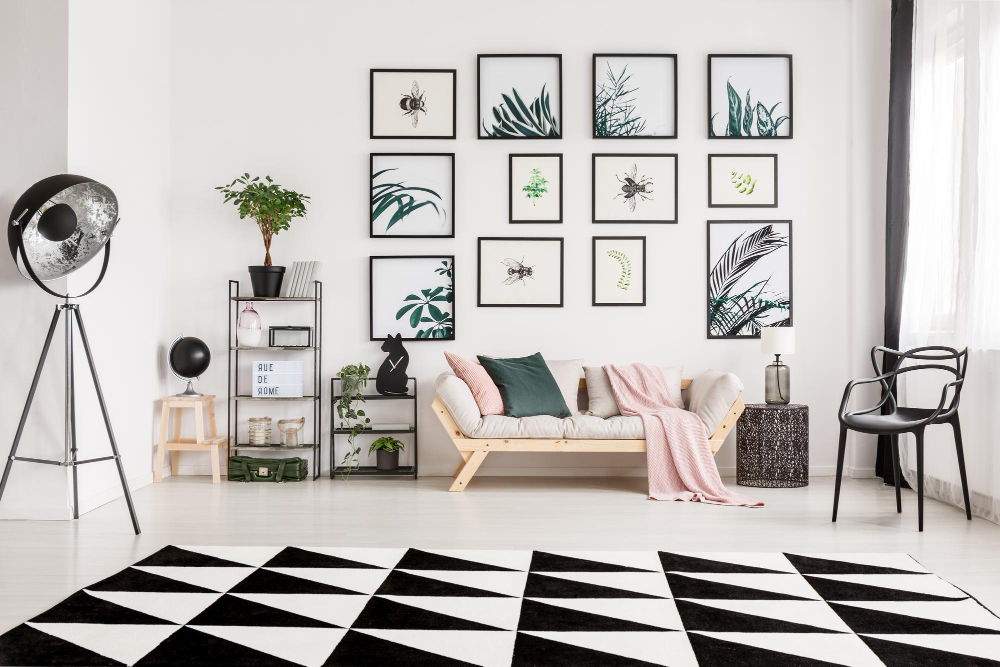 Tips for Arranging Wall Art