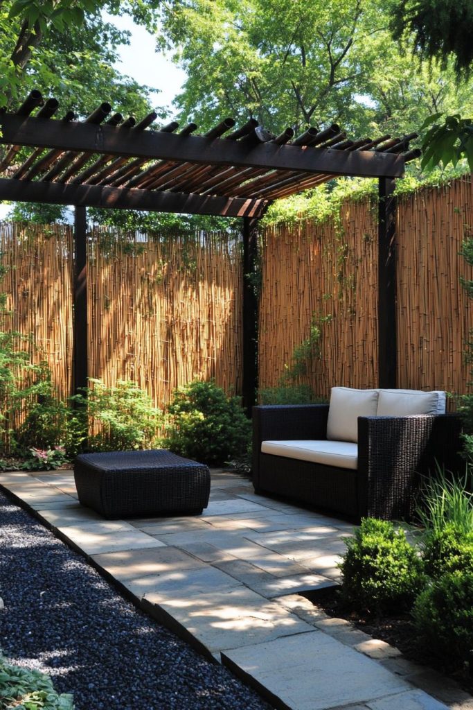 35 Bamboo Privacy Fence Ideas for Ultimate Seclusion