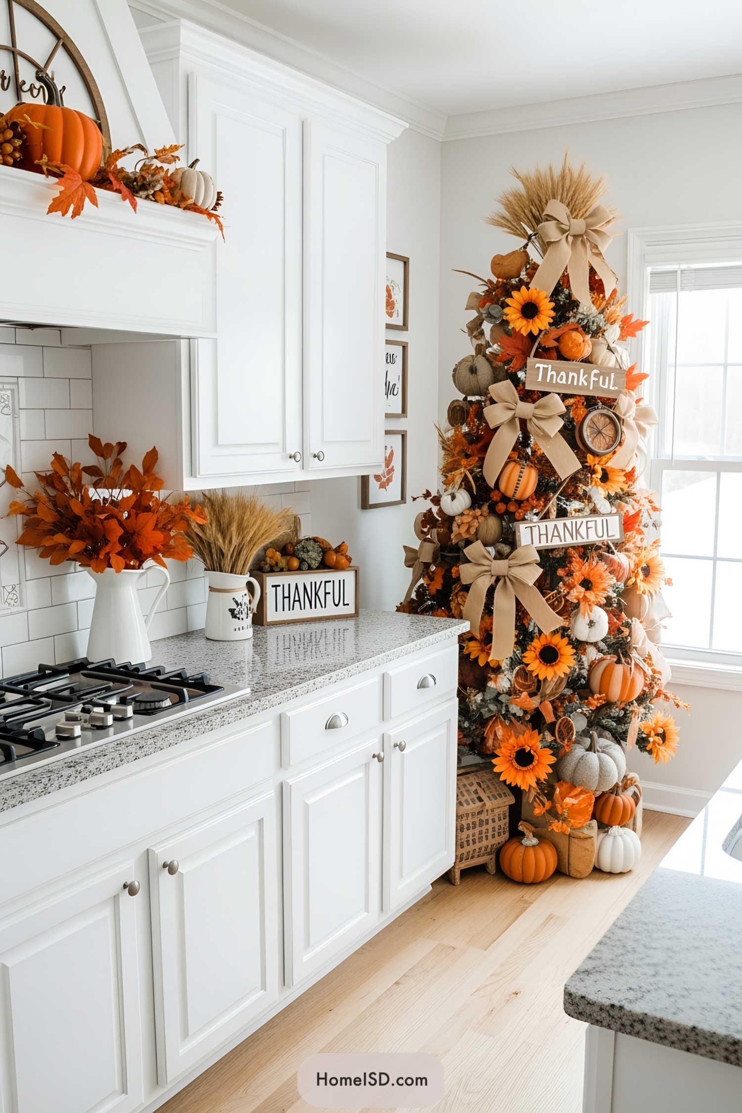 A festive Thanksgiving tree brightens a cozy kitchen corner